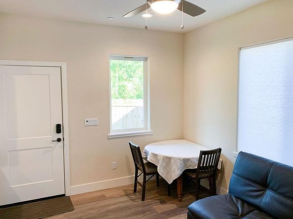 4th image of 1170 Sunny Creek Ct