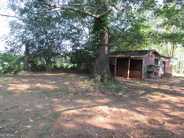 1379 Sam Craven Rd — Photo 26