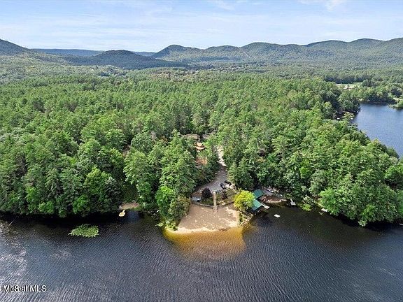 4th image of 15&17 Pine Road