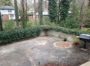 3230 Lindmoor Dr, Decatur, GA 30033