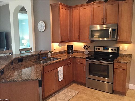 3rd image of 10468 Materita Dr