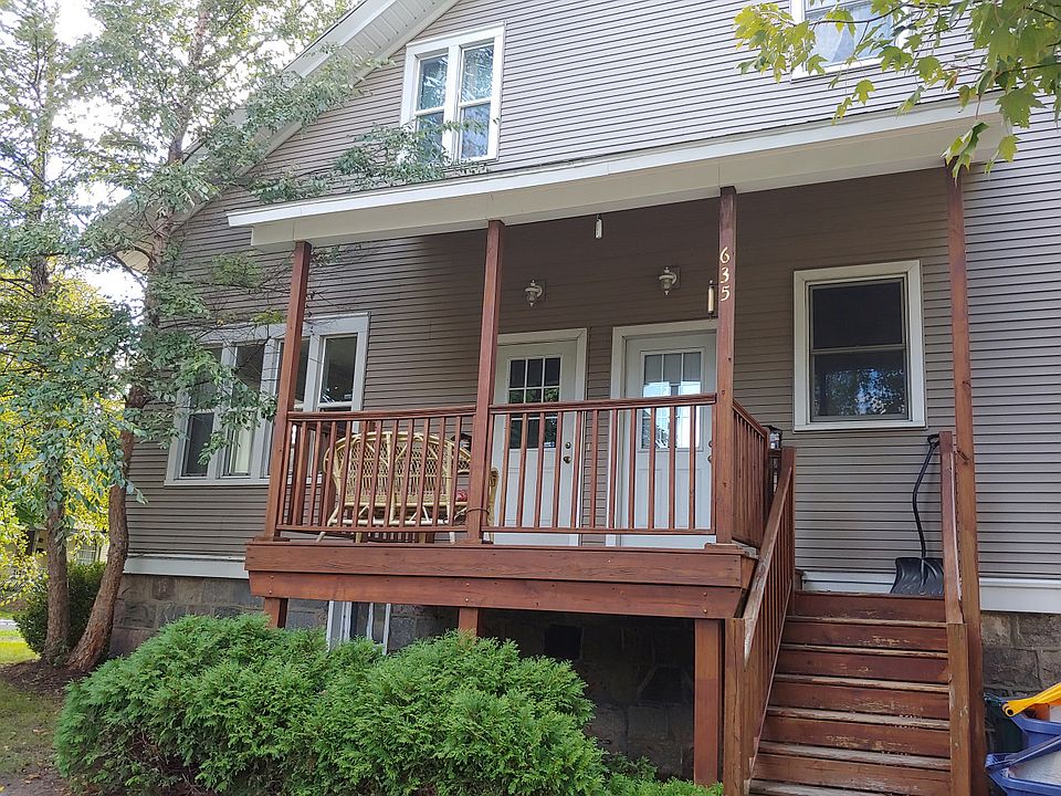 1st image of 457 Thomas St SE #1