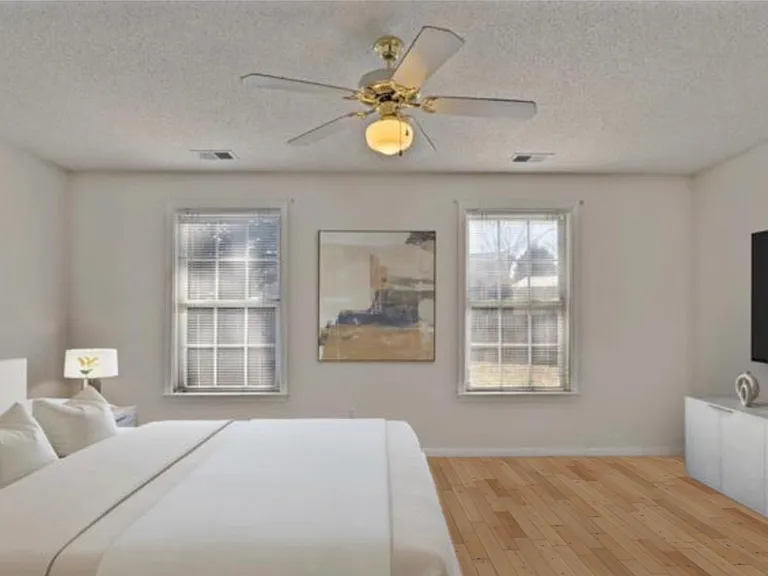 8 Sweetland Ct — Photo 15