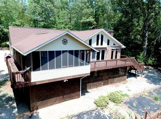 88 Lake Forest Dr, Iva, SC 29655