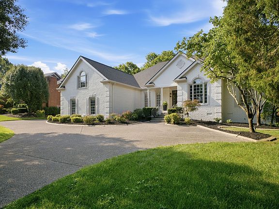 4th image of 9067 Fallswood Ln