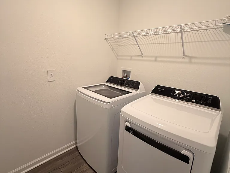 5410 NW 22nd Dr #5410 — Photo 13