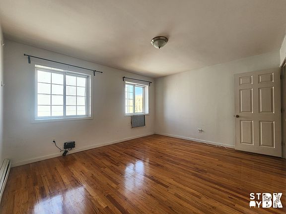 5th image of 324 Throop Ave APT 3