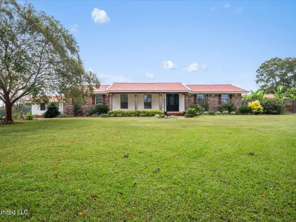 22469 Highway 42, Richton, MS 39476