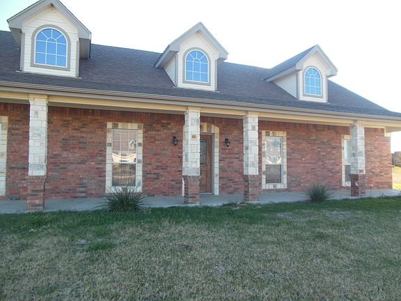 2nd image of 206 Coleton Dr