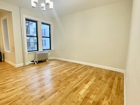 5th image of 95 Eastern Pkwy APT 2H