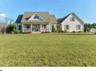 336 Memory Ln, Dover, DE 19901