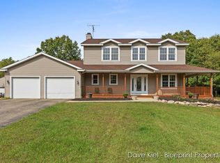 10654 Griffith Dr, Middleville, MI 49333