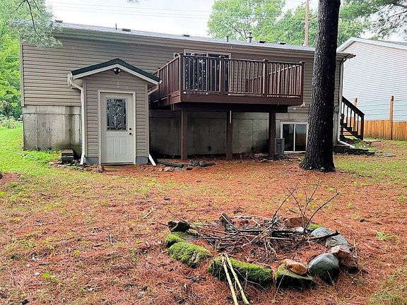 3rd image of 232 Redbird Ave