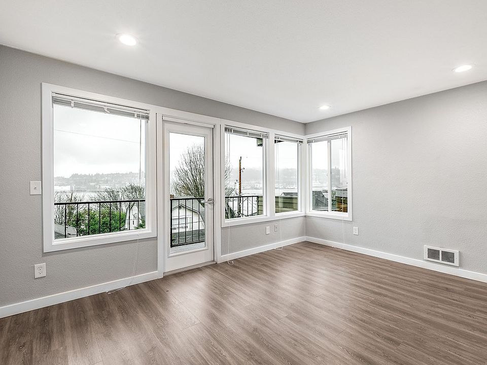 1st image of 2020 Waverly Pl N APT 7