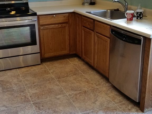 3rd image of 4834 Ardley Dr