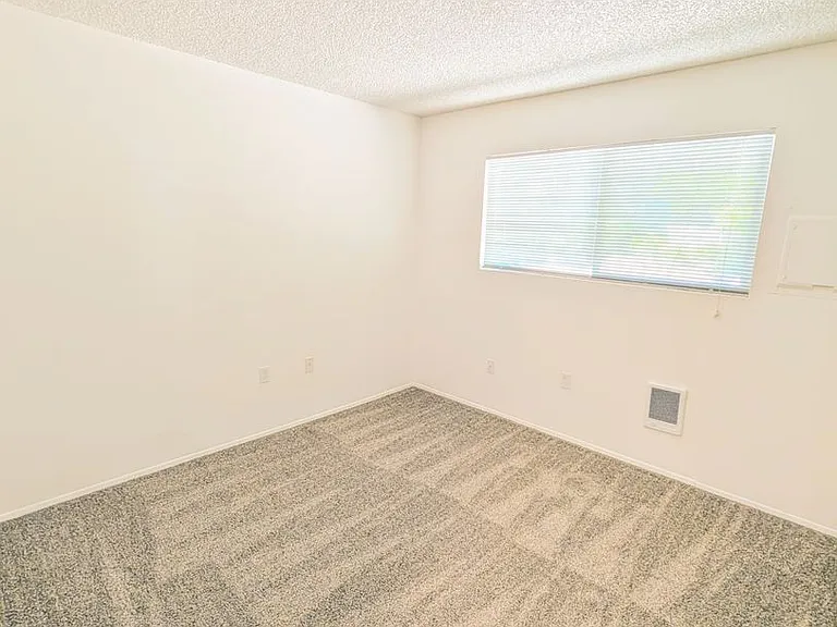 Kingcity Apartments — Photo 101