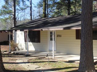 2711 Hooper St, Camden, AR 71701