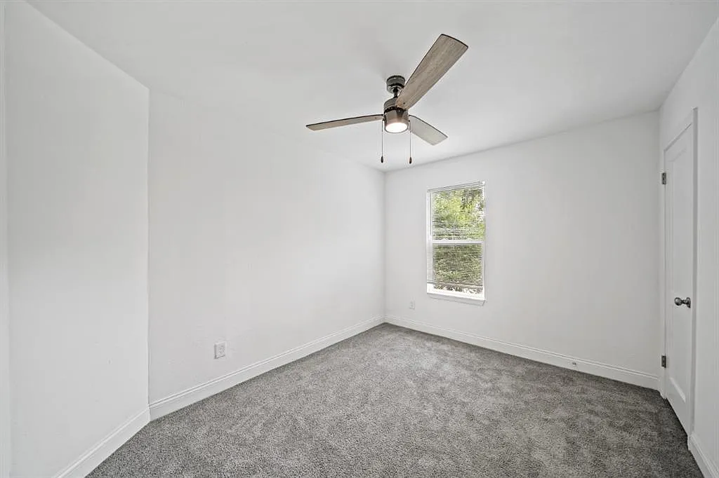 2 bed, $1,250 — Photo 3