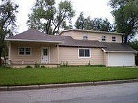 2nd image of 623 W 19th Ave