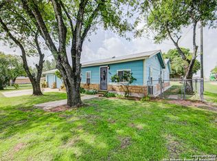 205 W 9th St, Leming, TX 78050