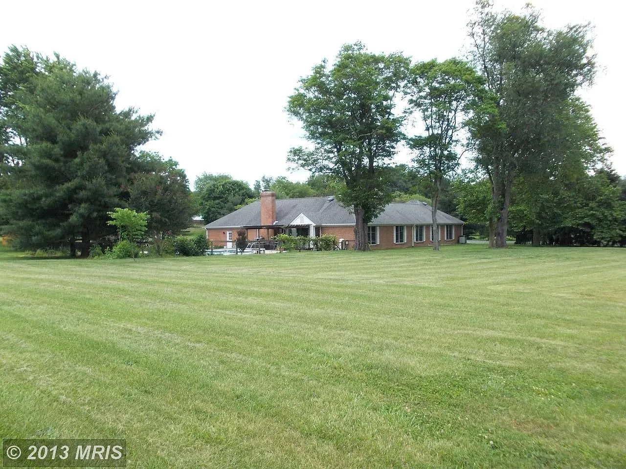 3300 Royale Glen Ave photo 1