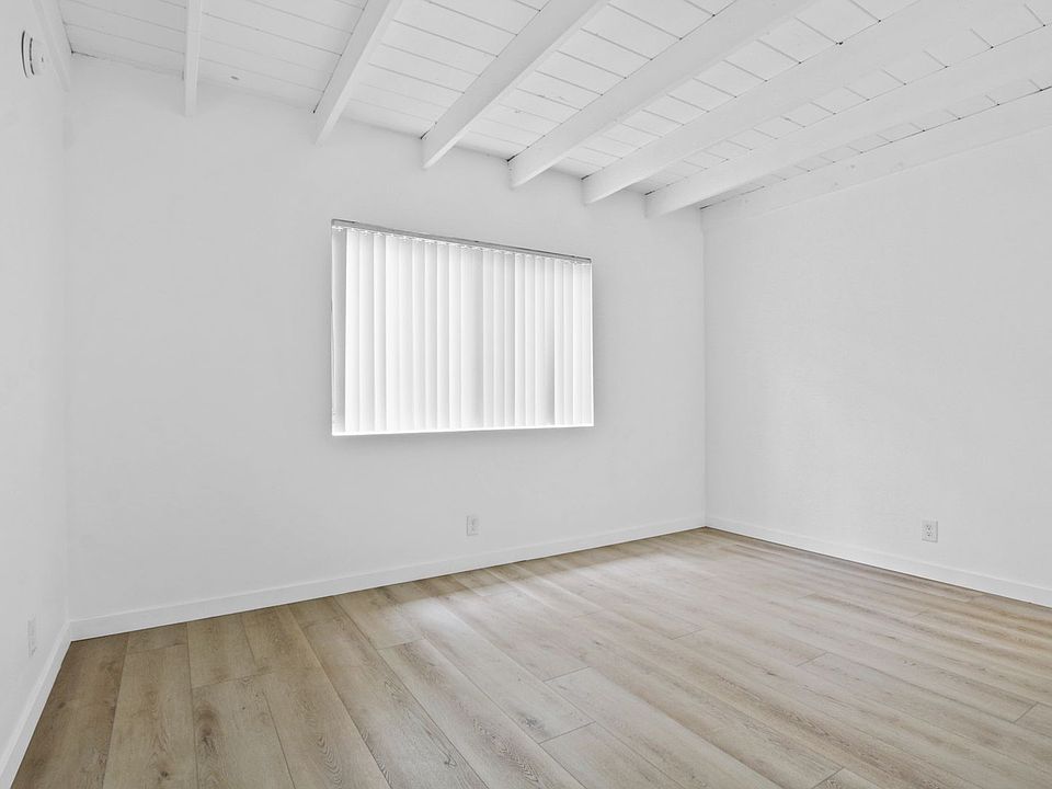 1st image of 9809 Tabor St APT 4