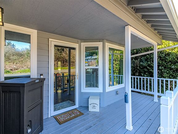2nd image of 24041 26th Avenue S