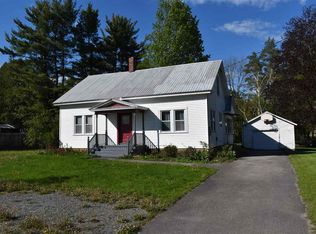 25 York St, Heuvelton, NY 13654