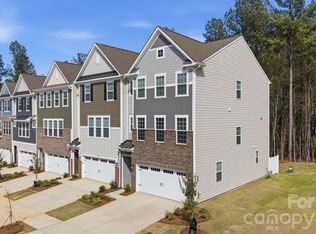 1104 Bandon Dr, Waxhaw, NC 28173
