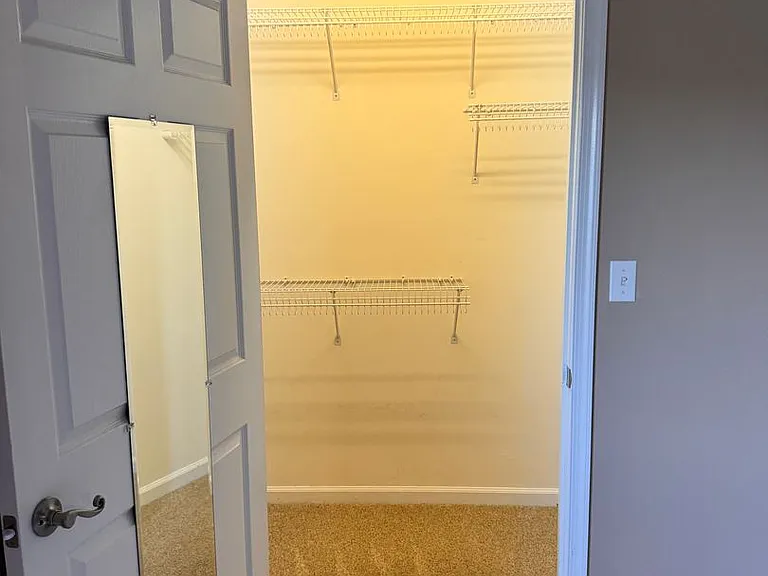 500 Cambridge Ct #H3 — Photo 15