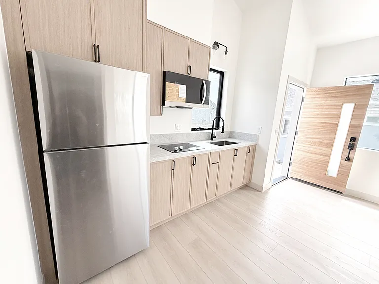 3017 Orange Ave #1 — Photo 4