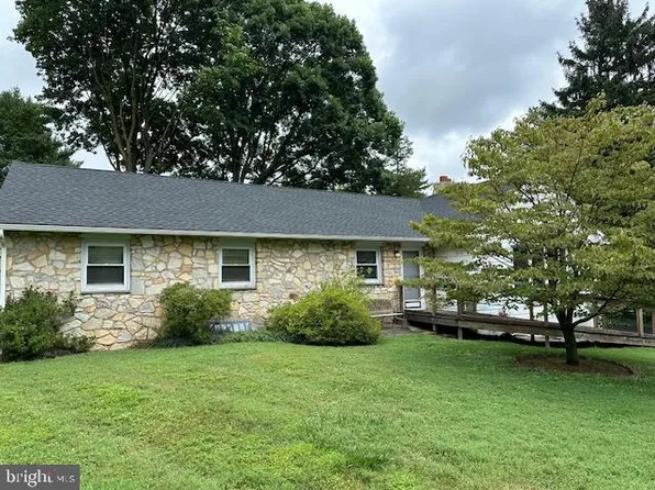 315 W Bristol Rd, Southampton, PA 18966