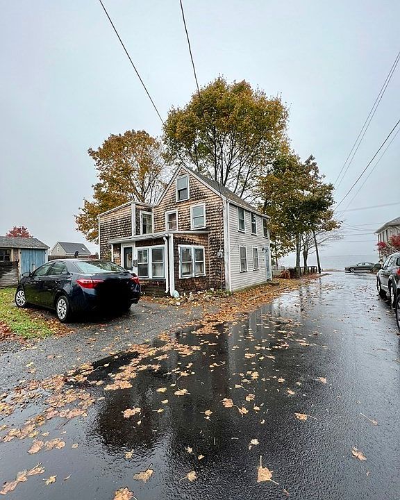 1st image of 4 Goodwin Ave