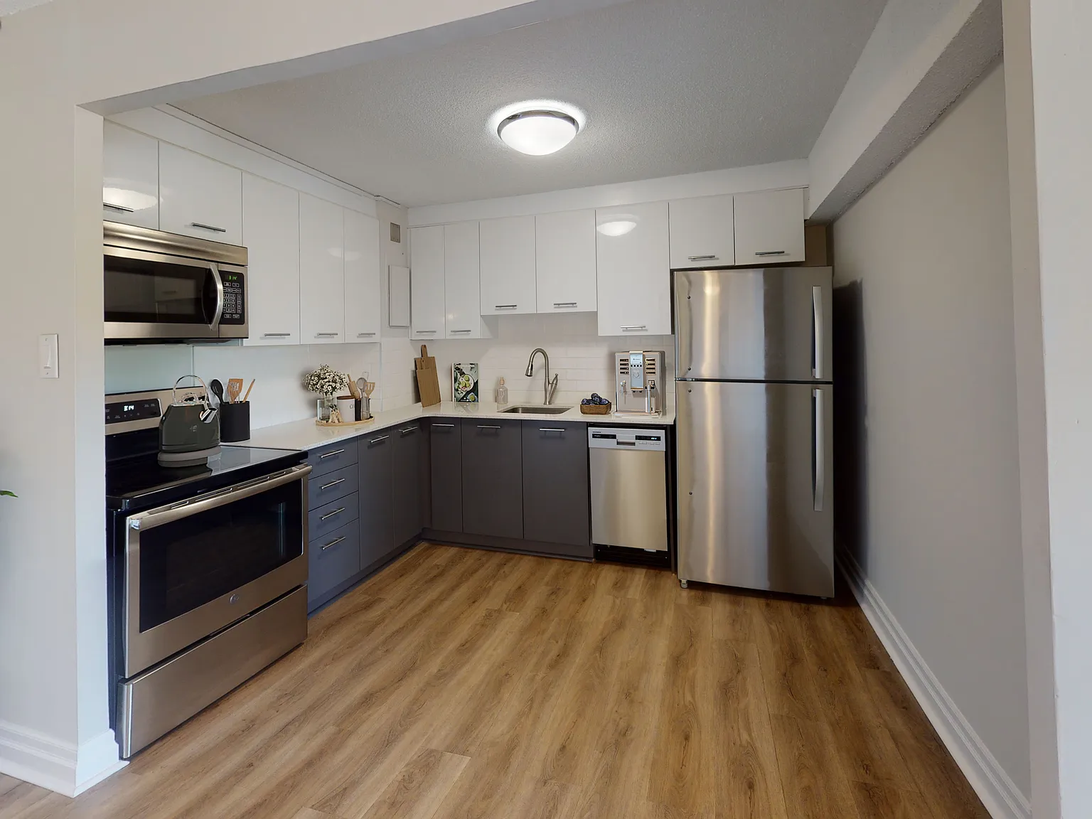 Forest Ridge — Photo 3