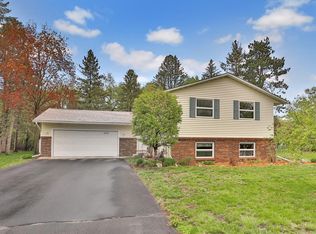 5634 261st St, Wyoming, MN 55092