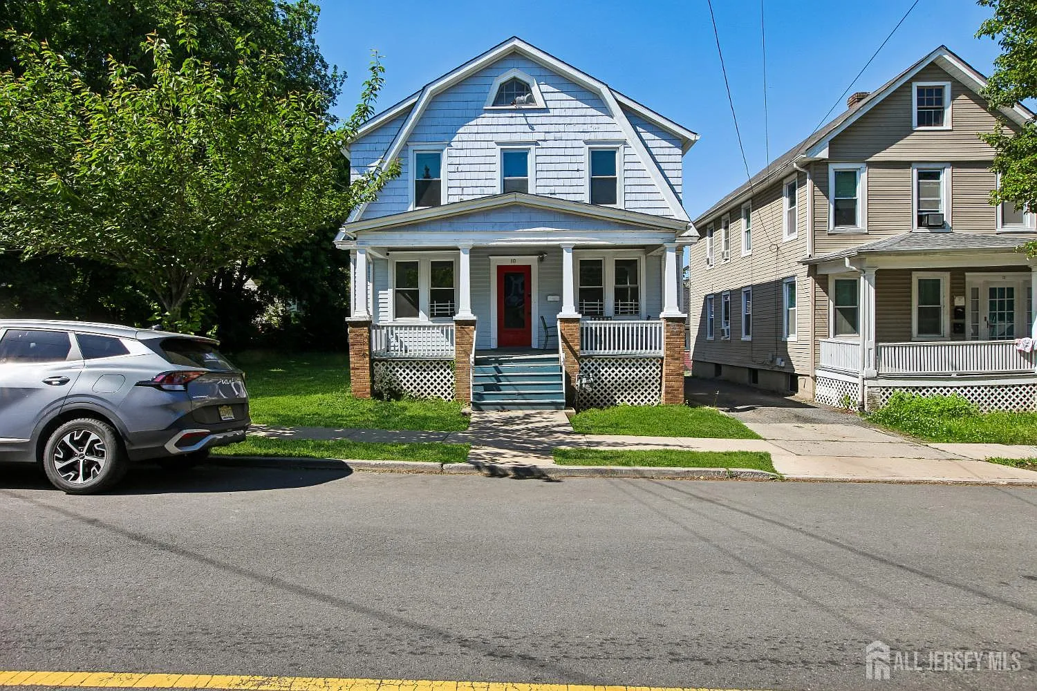 8 bed, 3.0 bath, $6,000 — Photo 1