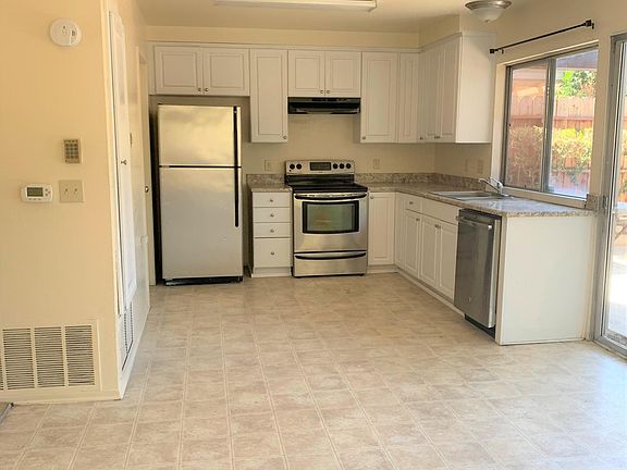 2nd image of 10671 Escobar Dr