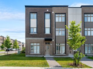 1422 Hemlock Rd, Ottawa, ON K1K 0K7