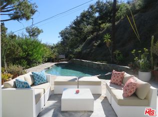 9659 Cedarbrook Dr, Beverly Hills, CA 90210