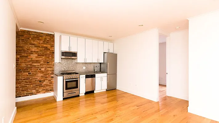 Rented by Nooklyn NYC LLC | media 20