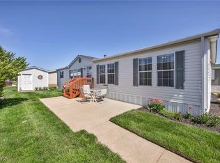 590 Sandtrap Cir, Painesville, OH