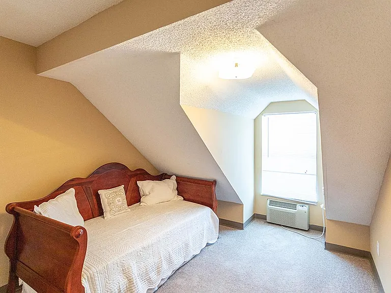 Fairway Meadows Townhomes — Photo 48