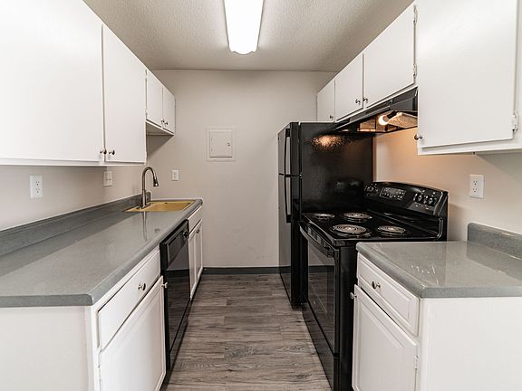 2nd image of 7201 SE 5th St #15