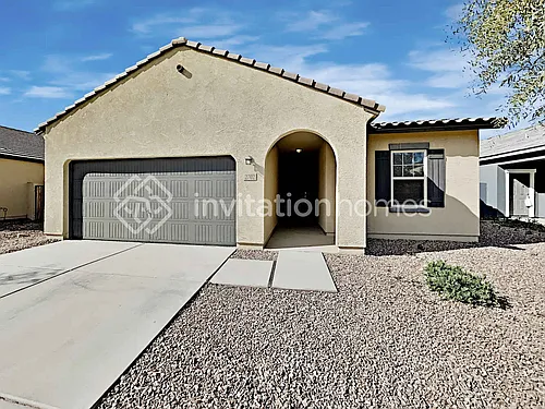 2702 E Omega Dr Photo 1