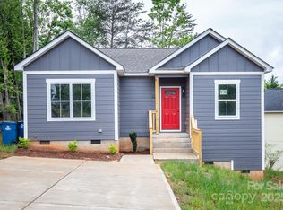 1225 39th St SW, Hickory, NC 28602