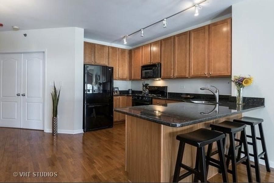 1st image of 1210 N Wells St #701