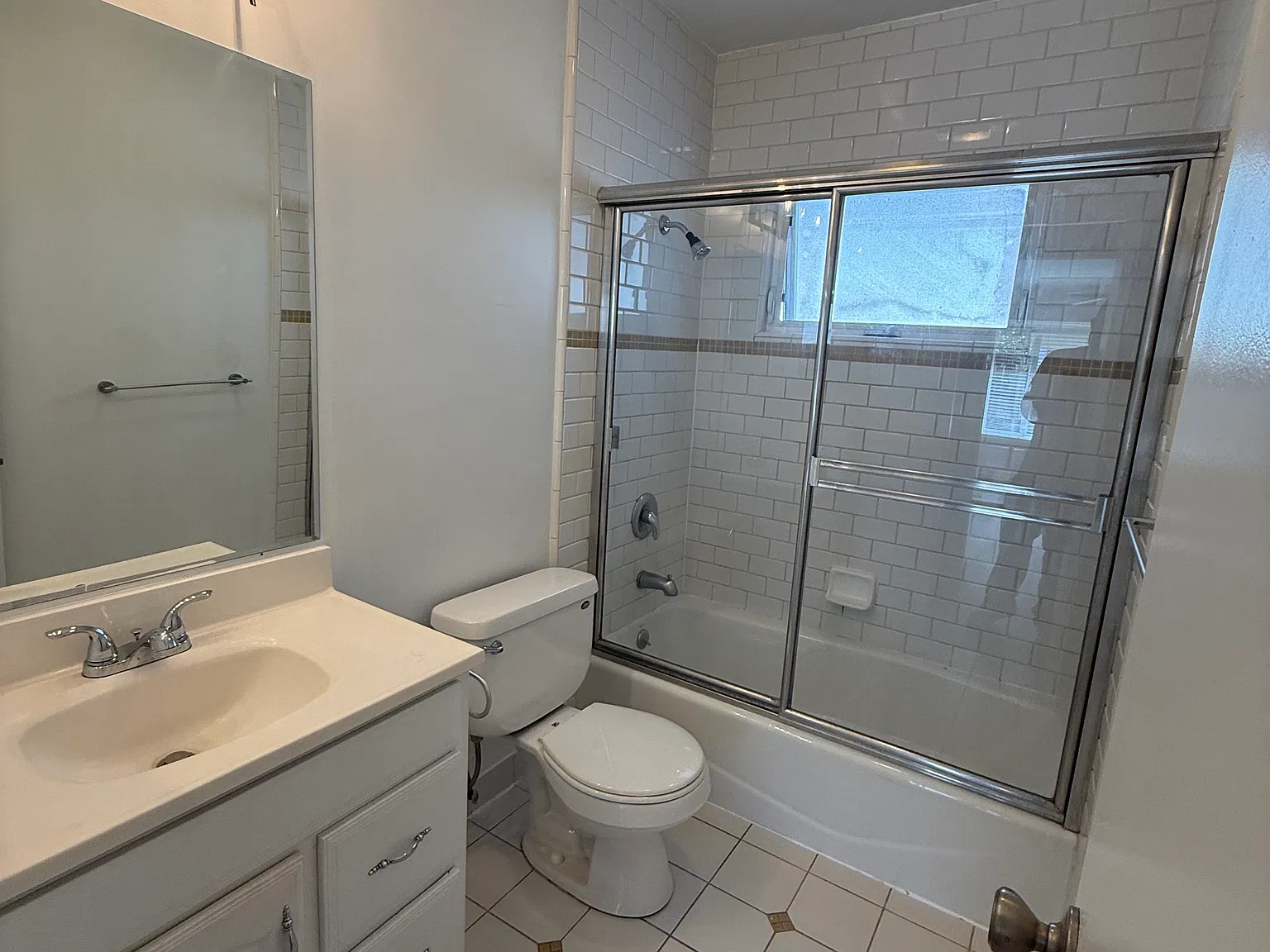 1 bed, 700 sqft, $2,695 — Photo 2