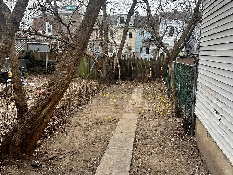 323 Cummings Ave — Photo 7