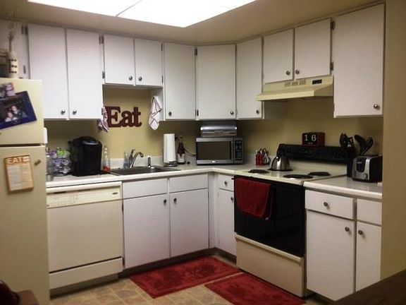 3rd image of 6551 E Quaker St APT D4