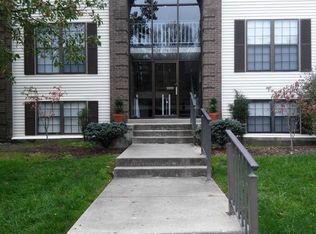 624 Truman Ln UNIT 102, Bellevue, KY 41073